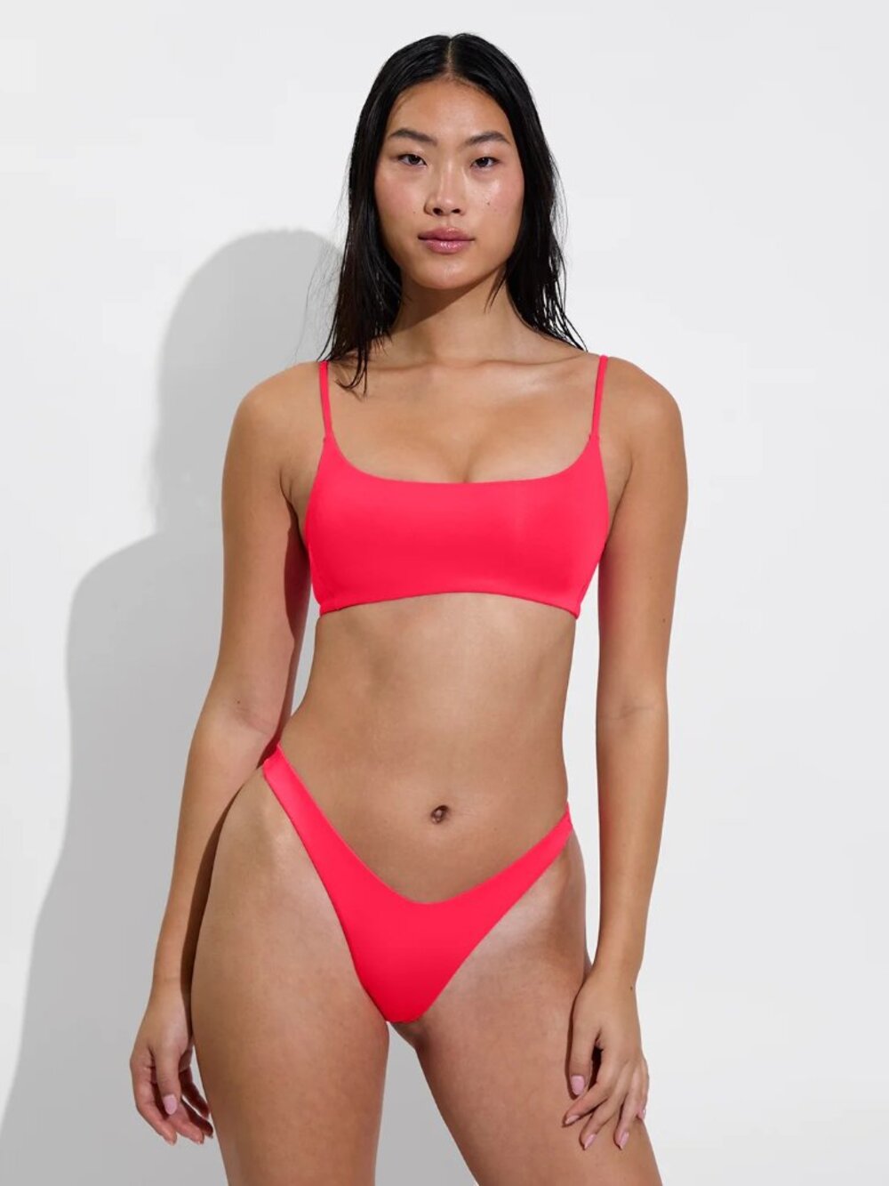 GUC Left on Friday Pool Days Top Size Small